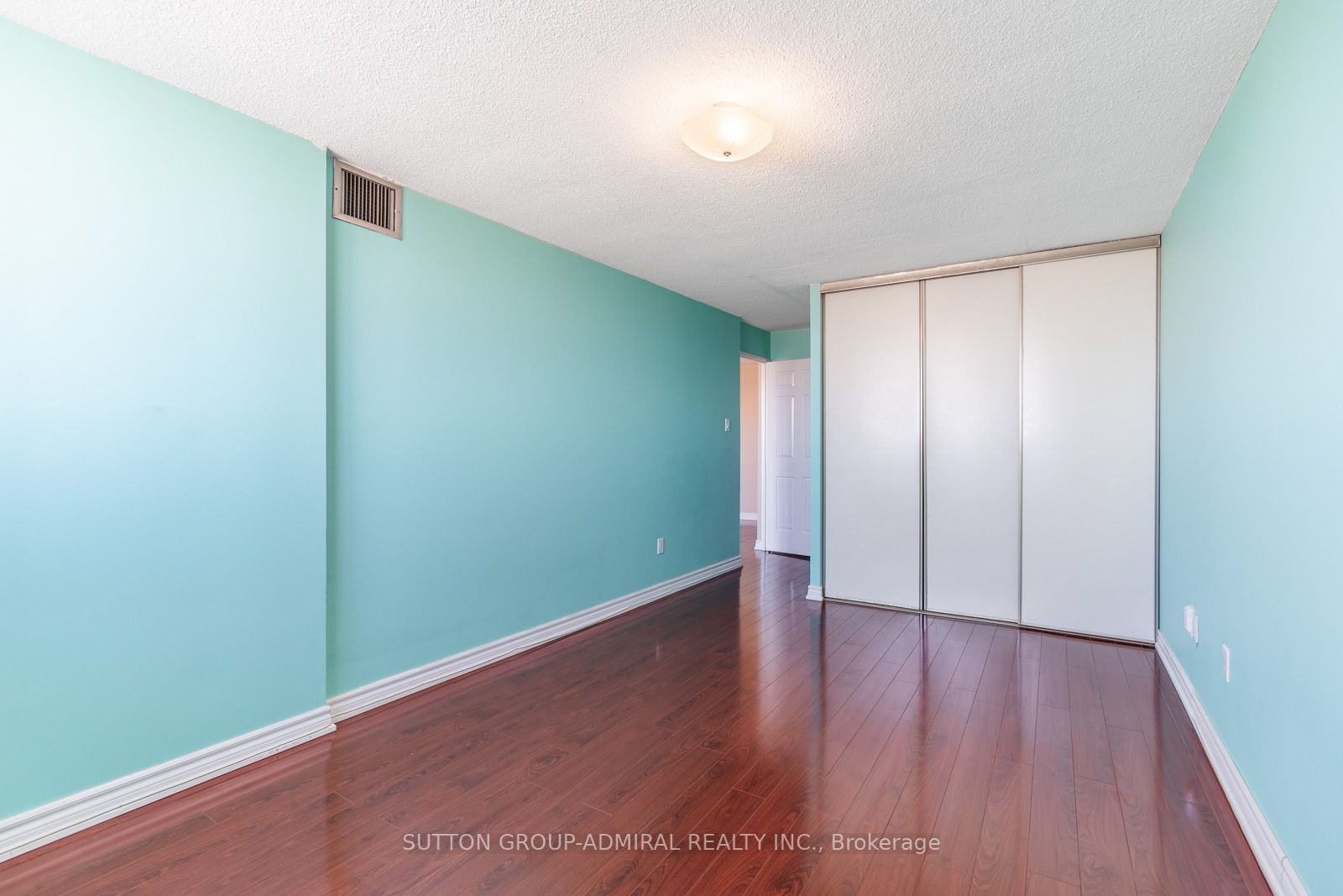 10 Tapscott Road, #1207