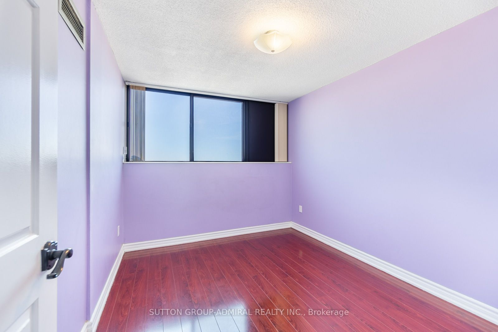 10 Tapscott Road, #1207