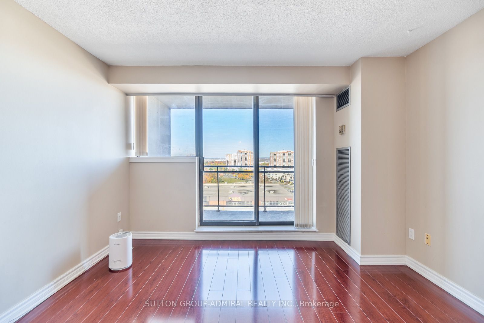 10 Tapscott Road, #1207
