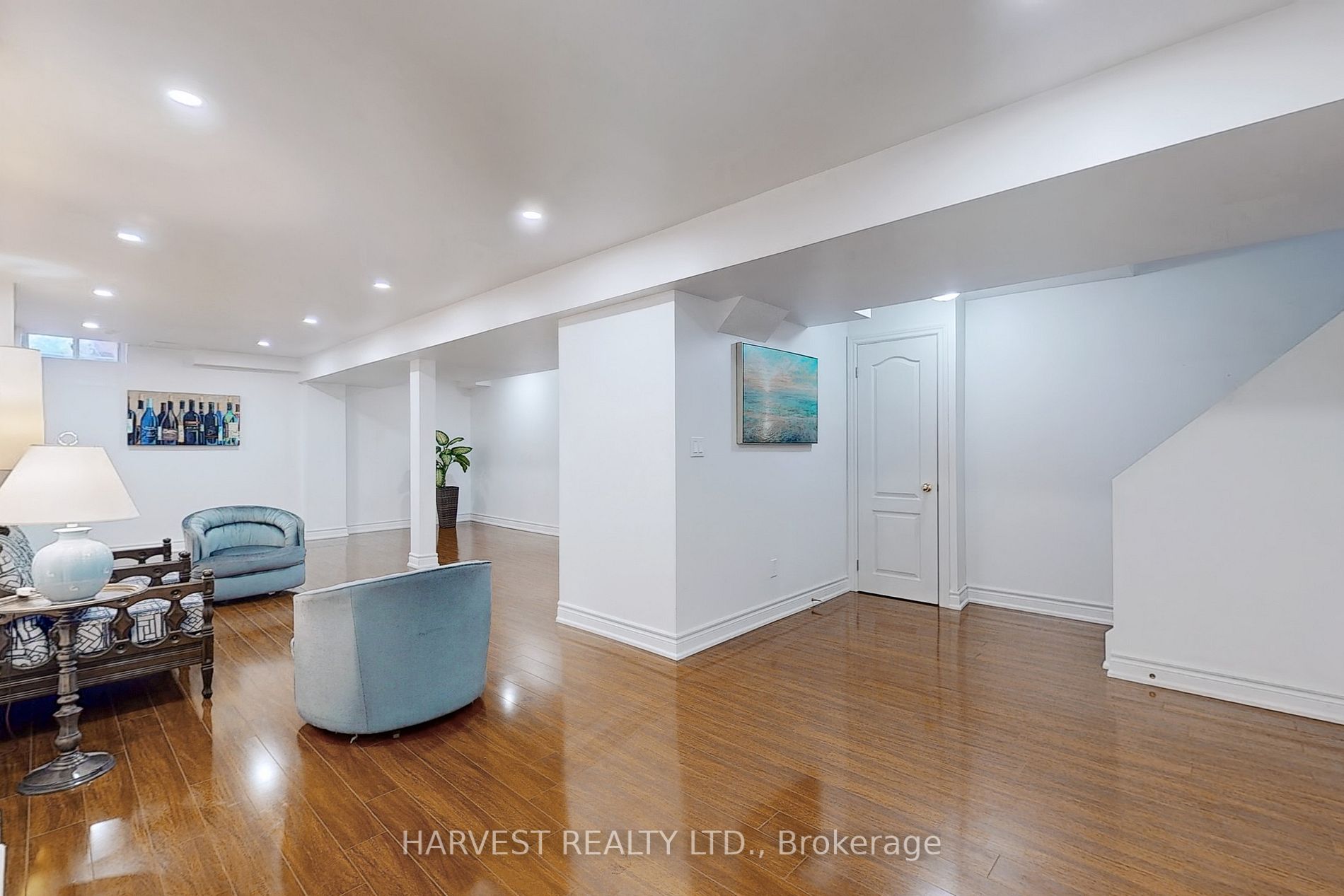 3 Tozer Cres