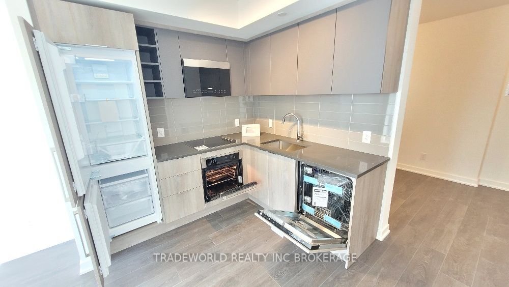 2033 Kennedy Rd, #2012