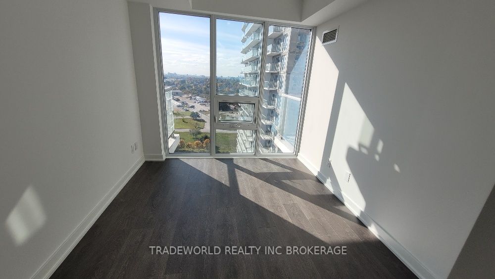 2033 Kennedy Rd, #2012