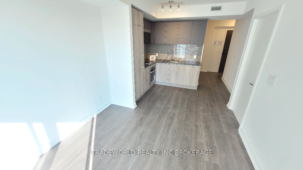 2033 Kennedy Rd, #2012