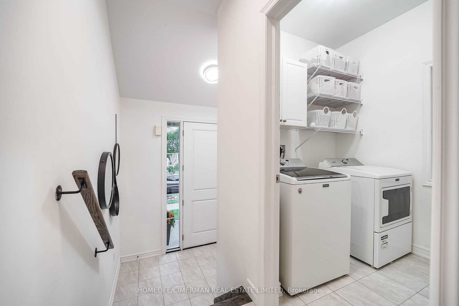 119 Fred Jackman Ave