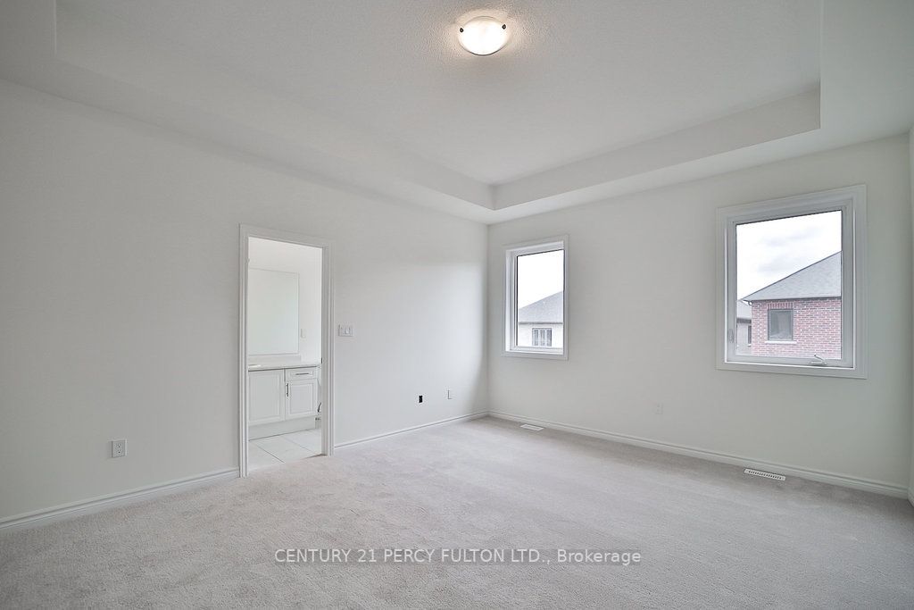 25 Bromfield St