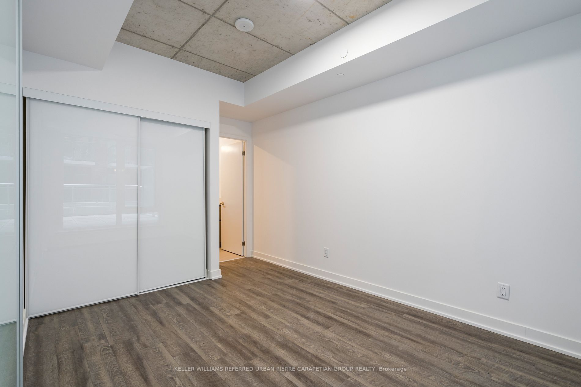 665 Queen Street E, #213