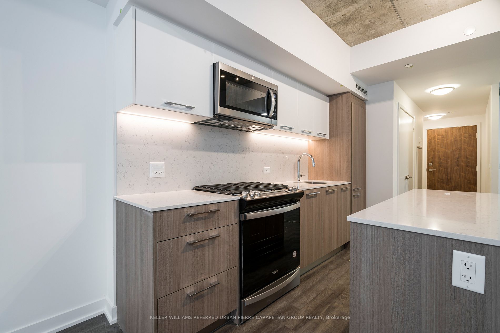 665 Queen Street E, #213