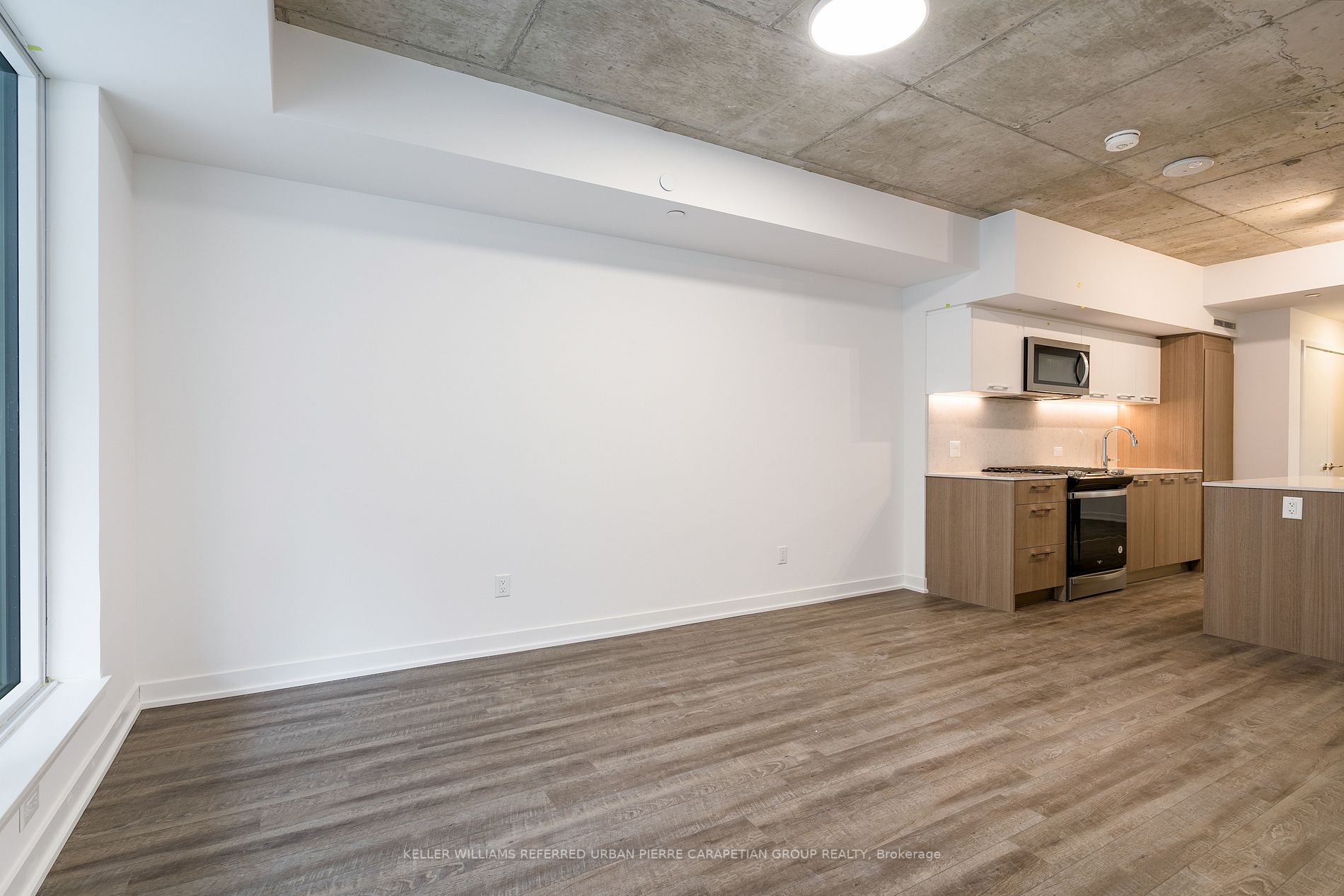 665 Queen Street E, #213