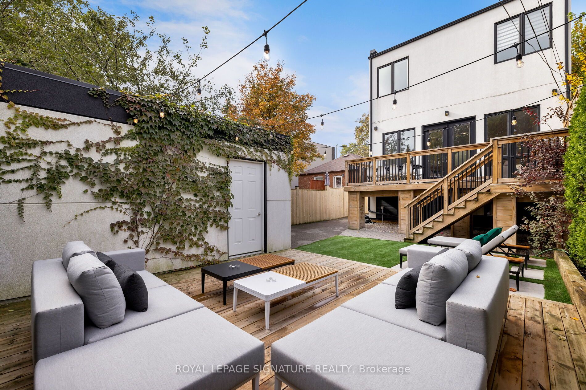 65 Derwyn Rd