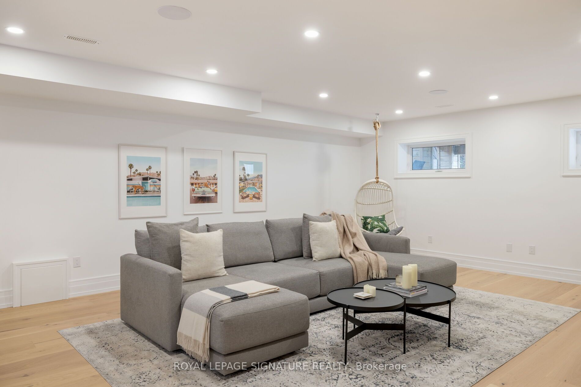 65 Derwyn Rd