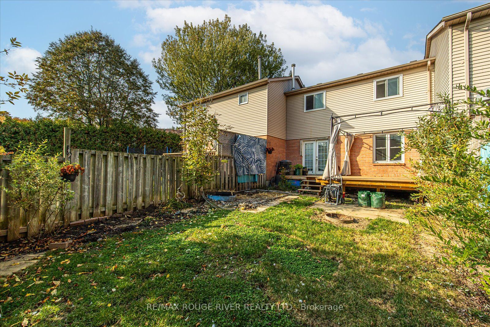 5 Hillhurst Cres