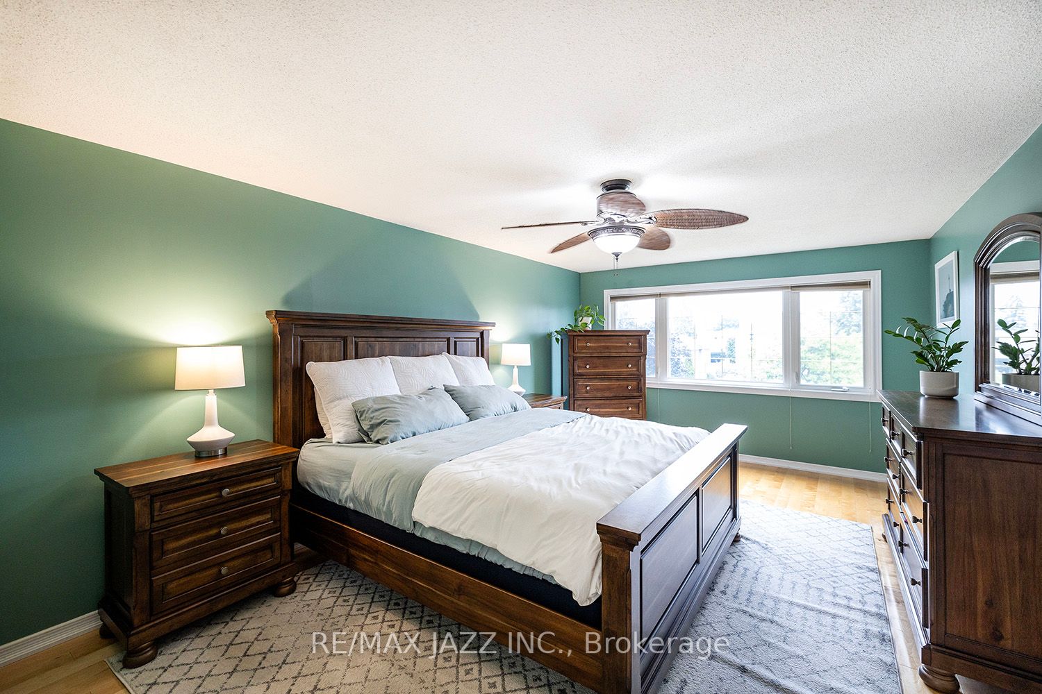 857 Sundance Circ