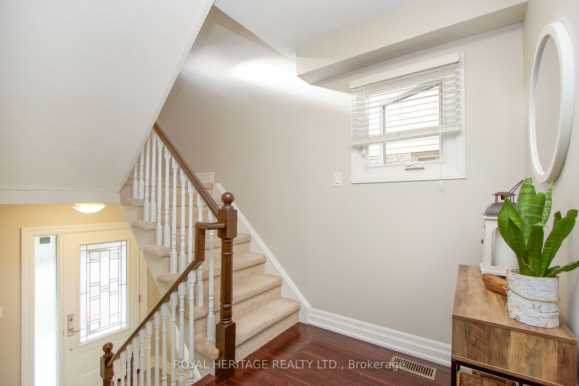 43 Wright Cres