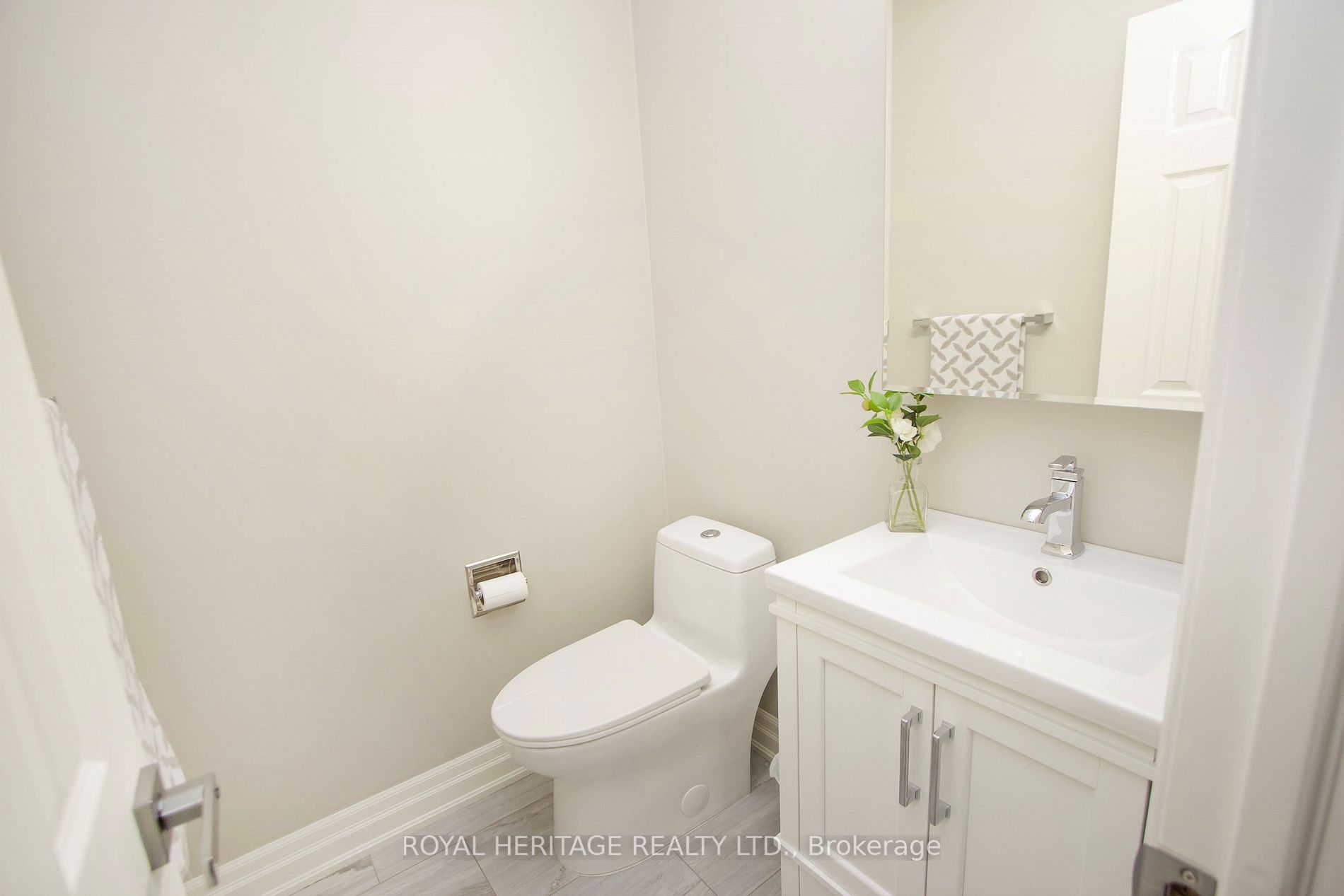 43 Wright Cres