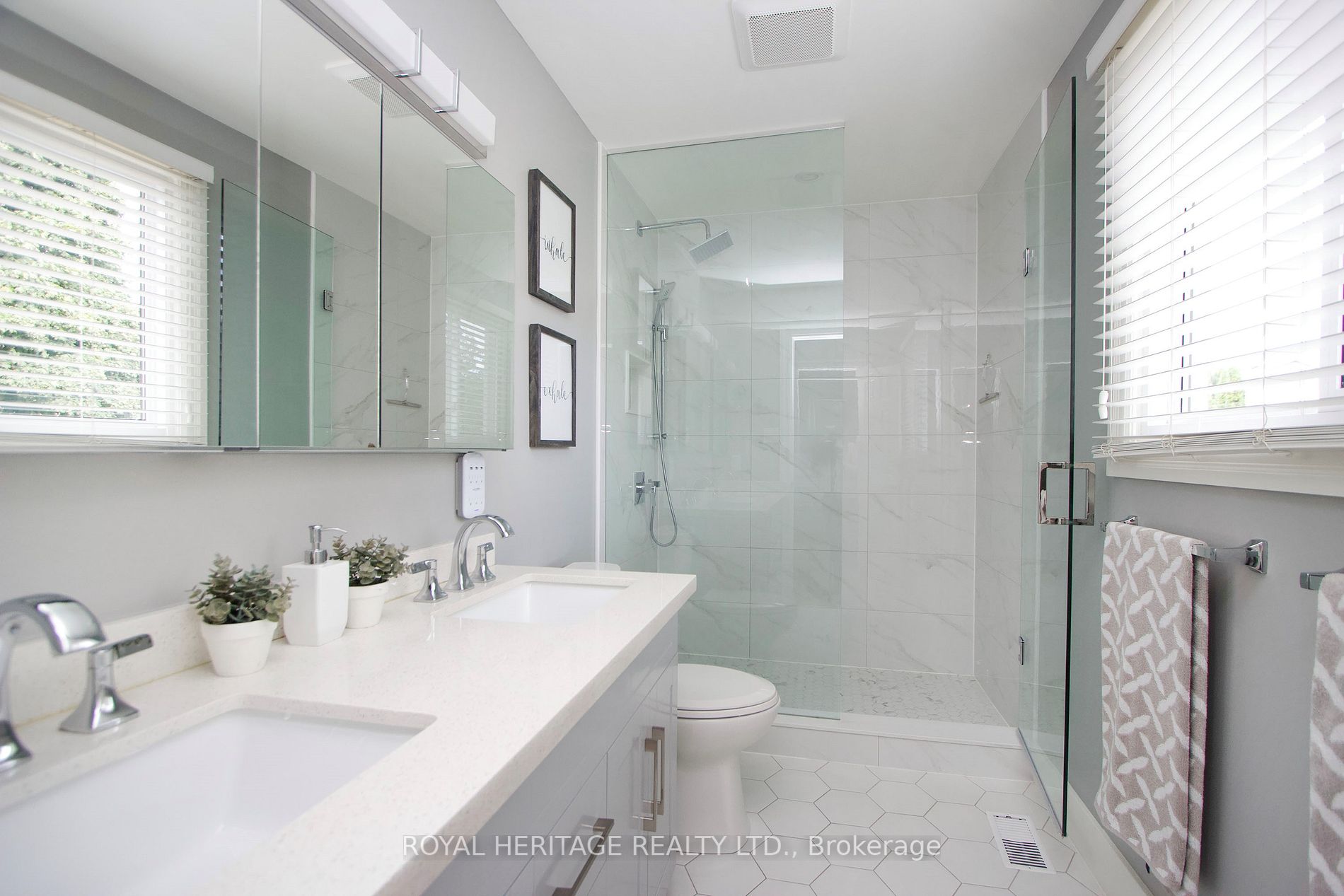 43 Wright Cres