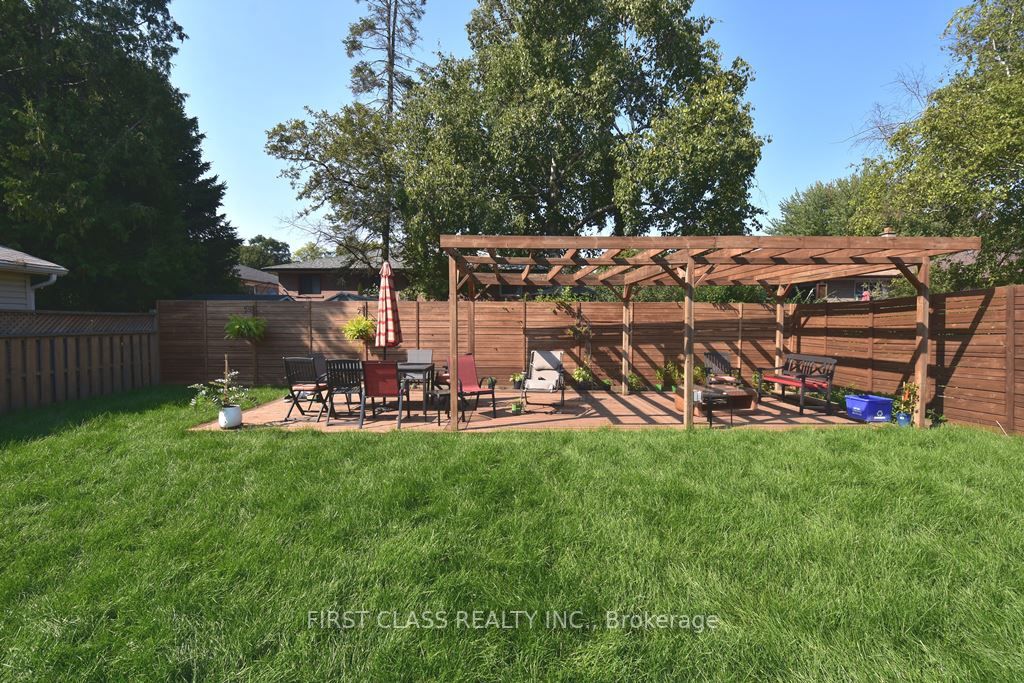 24 Fintona Ave, #Main