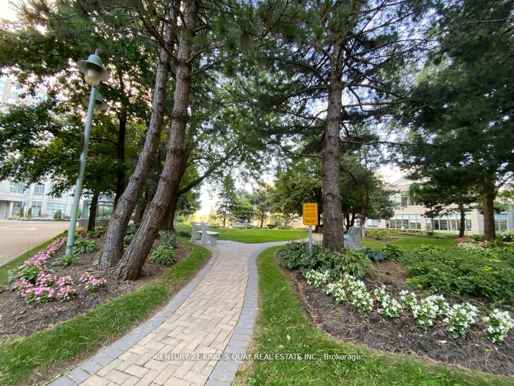 68 Corporate Dr, #832