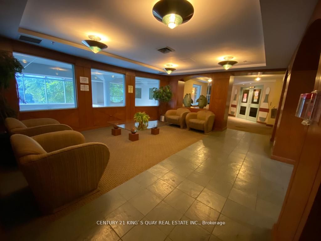 68 Corporate Dr, #832