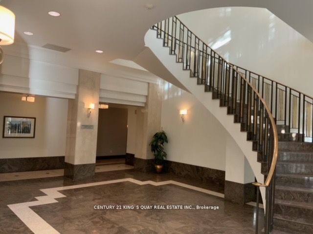 68 Corporate Dr, #832