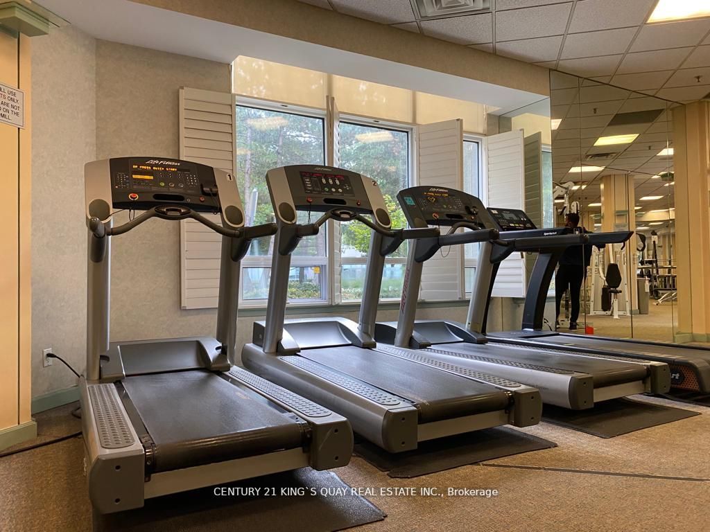 68 Corporate Dr, #832