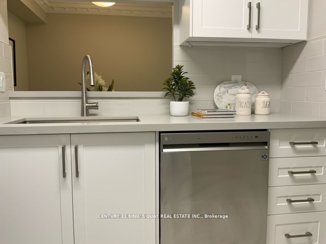 68 Corporate Dr, #832