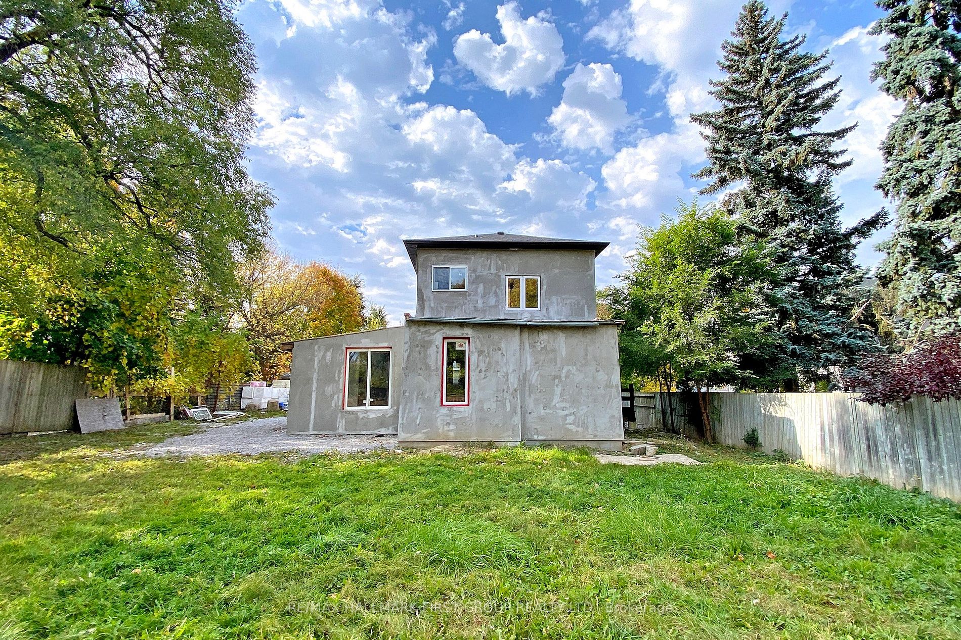25 Bellamy Road S