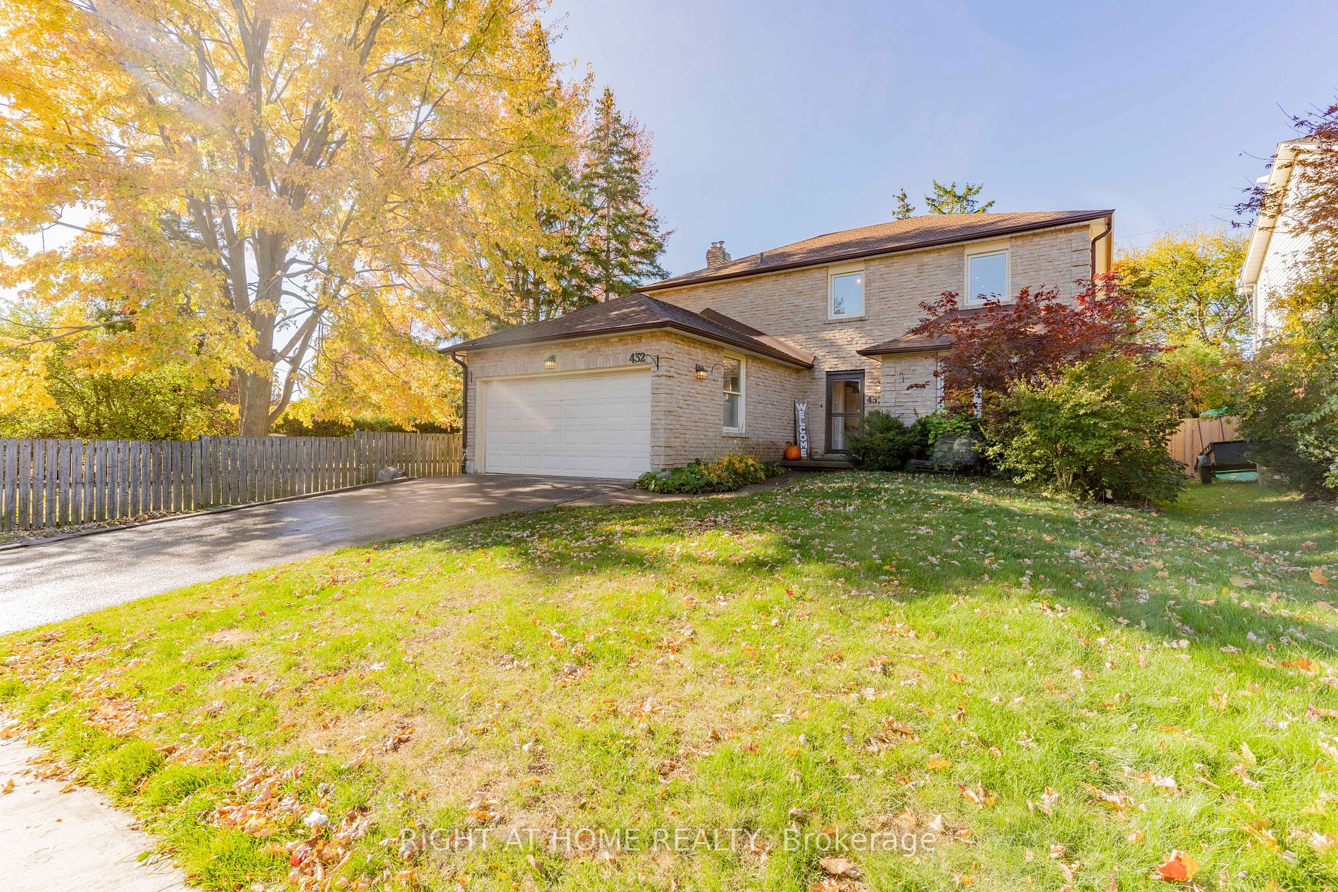 432 Prince Of Wales Dr