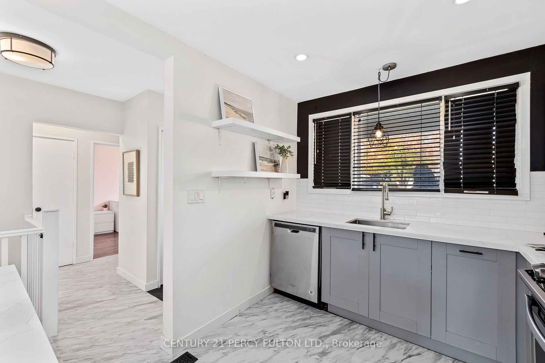 315 Palmerston Avenue