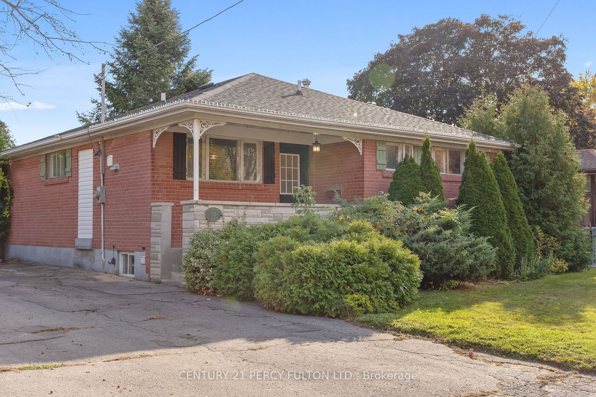 315 Palmerston Avenue