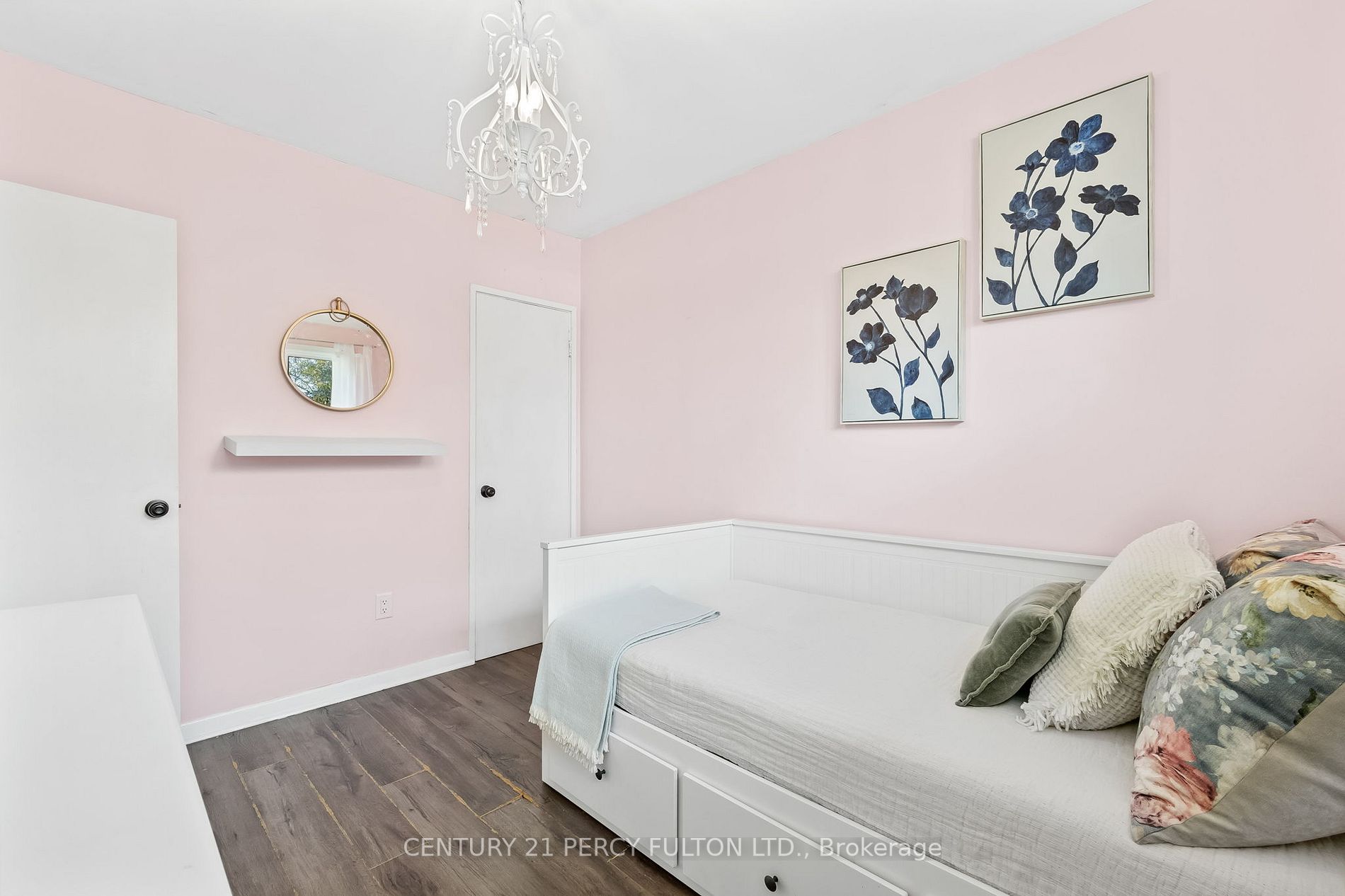315 Palmerston Avenue