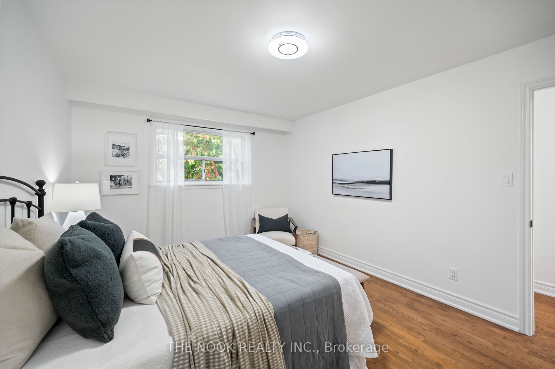 25 Deekshill Dr