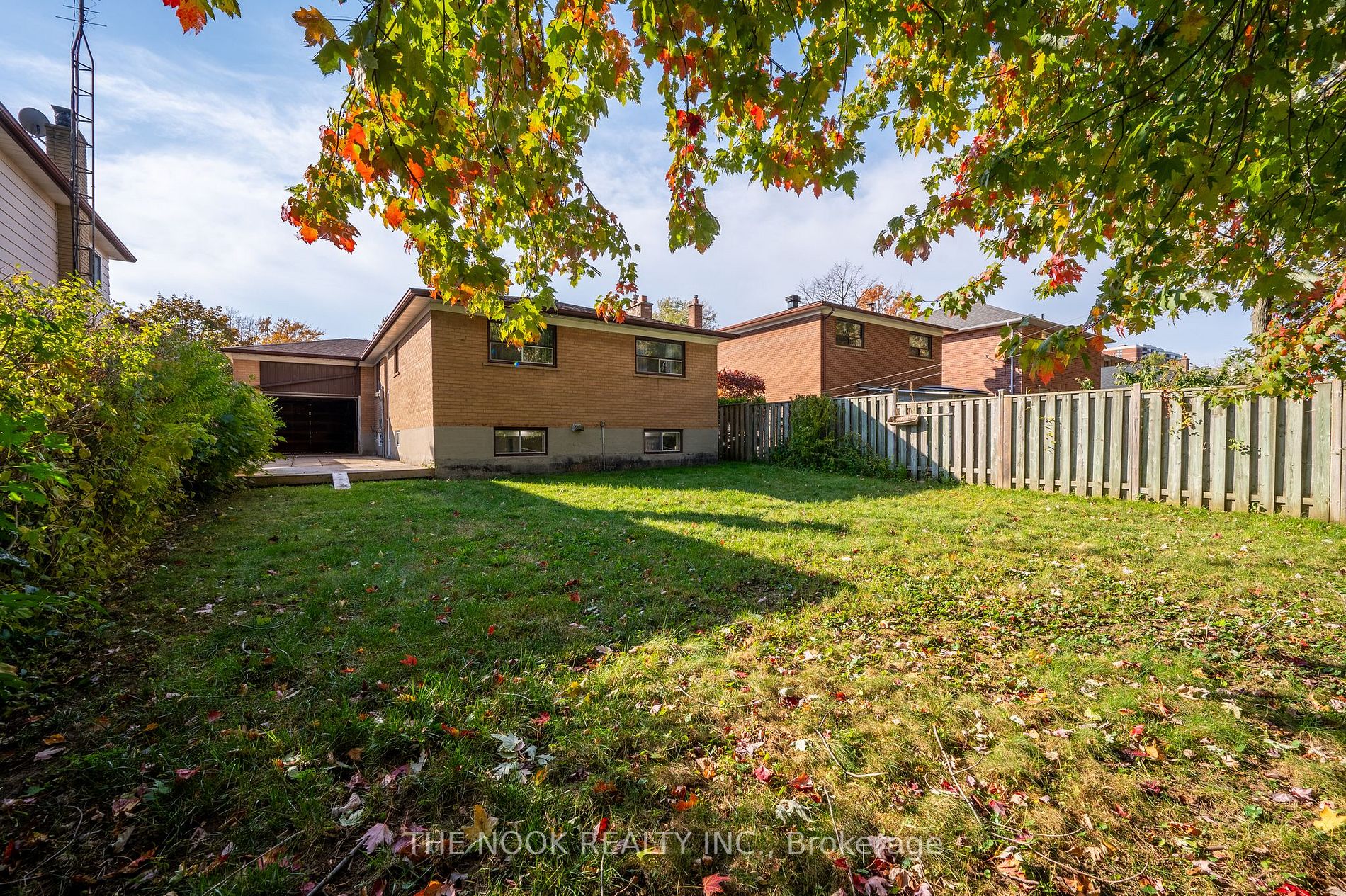 25 Deekshill Dr
