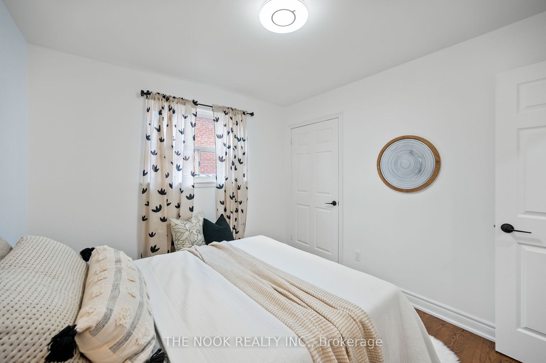 25 Deekshill Dr