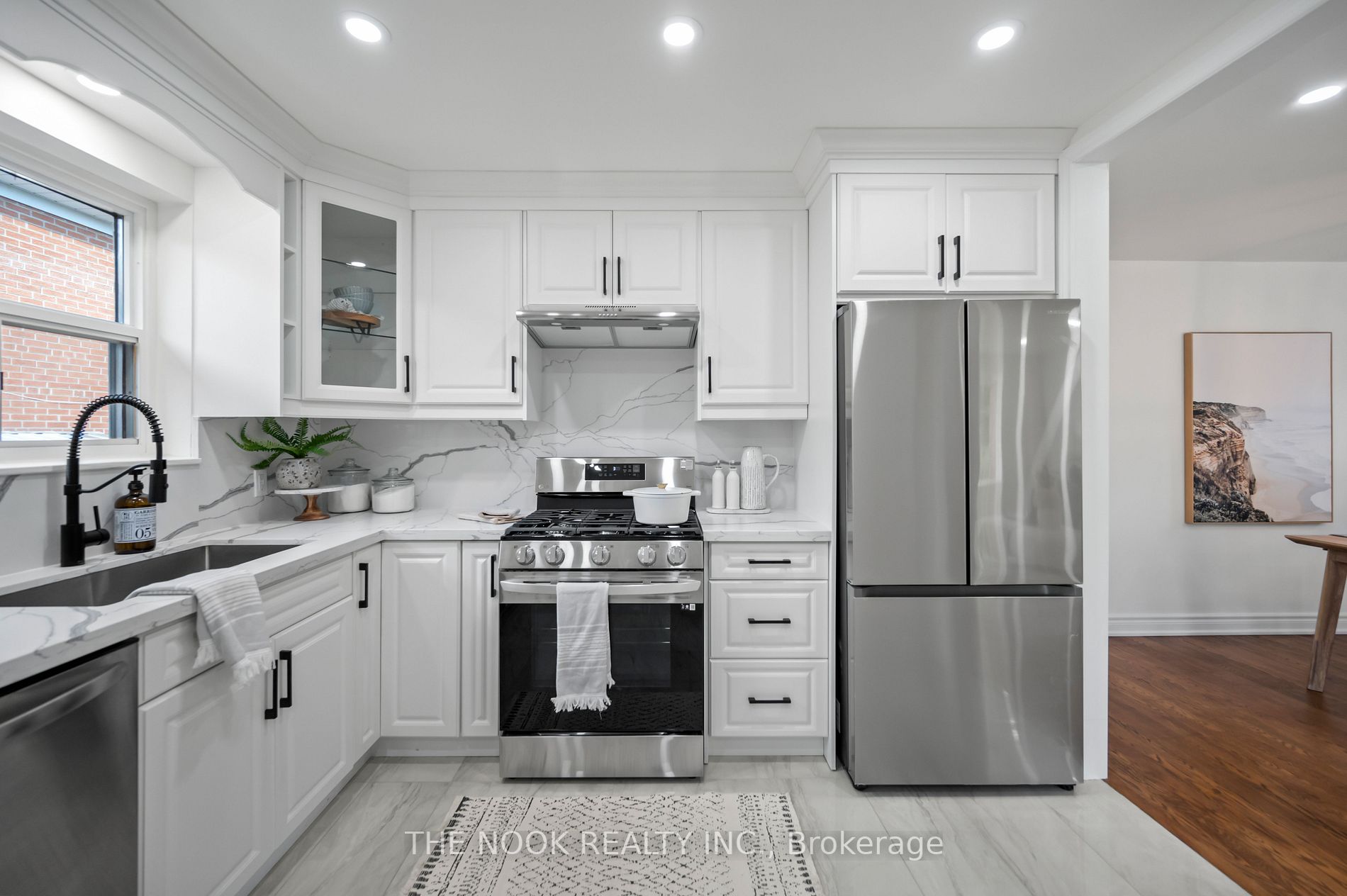 25 Deekshill Dr