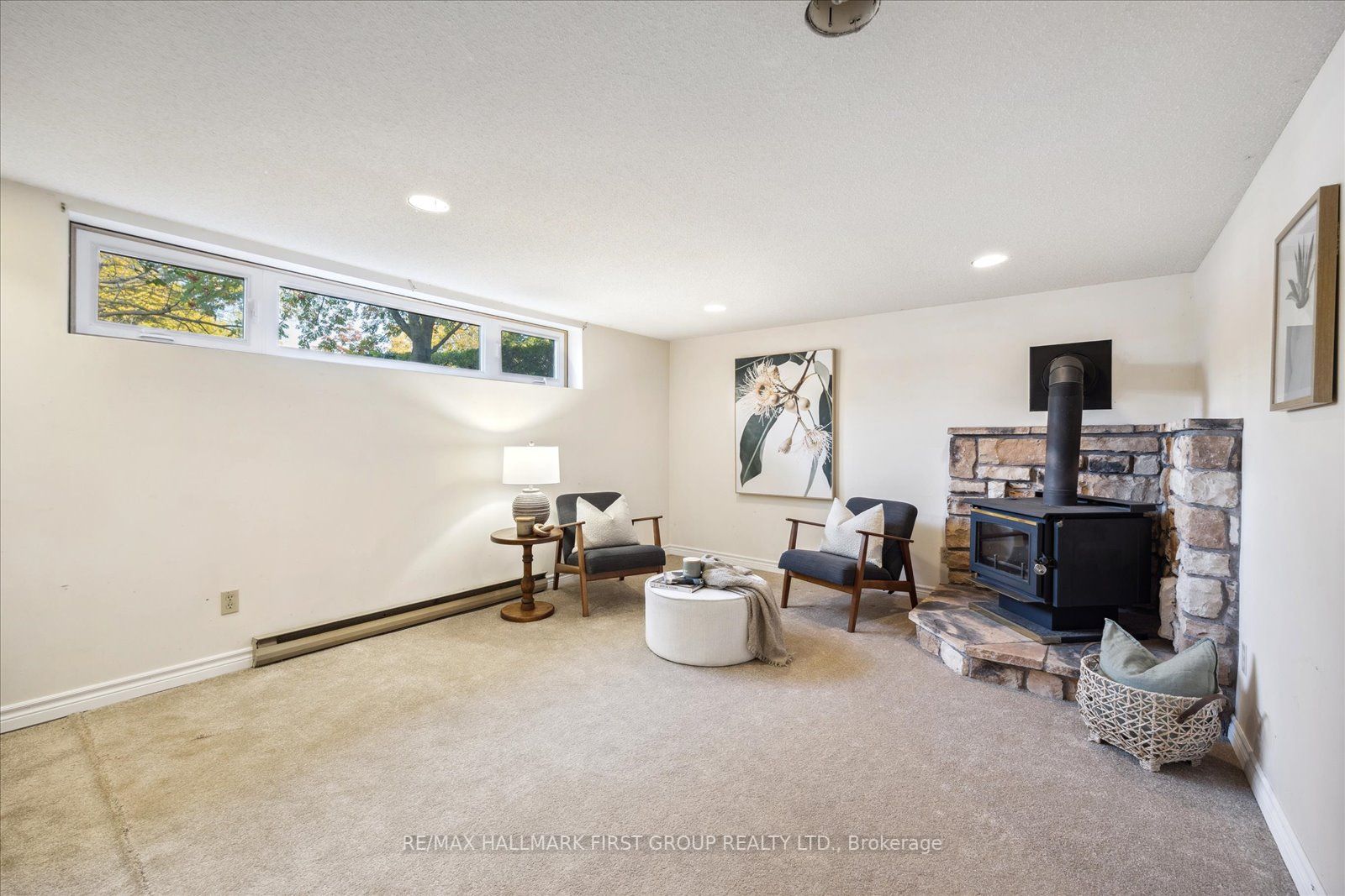 6 Baker Rd