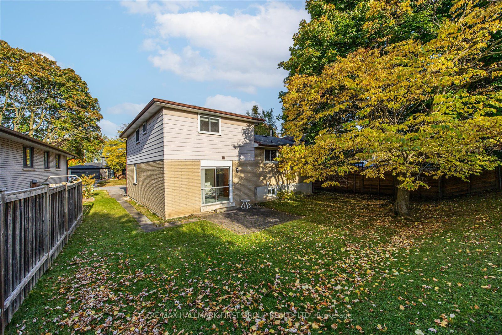 6 Baker Rd
