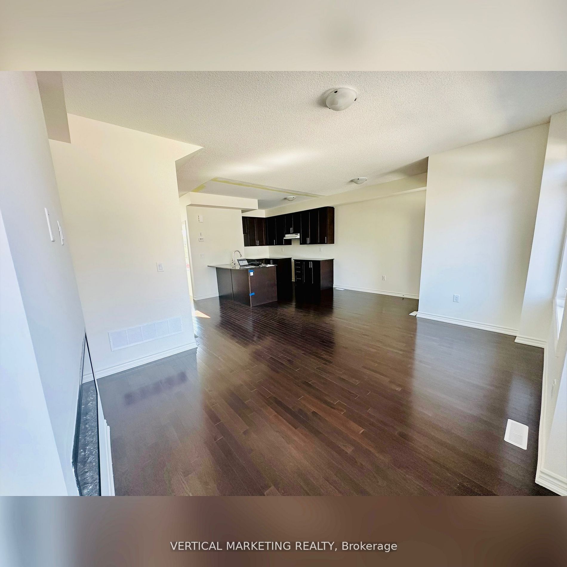 3 Coppini Lane