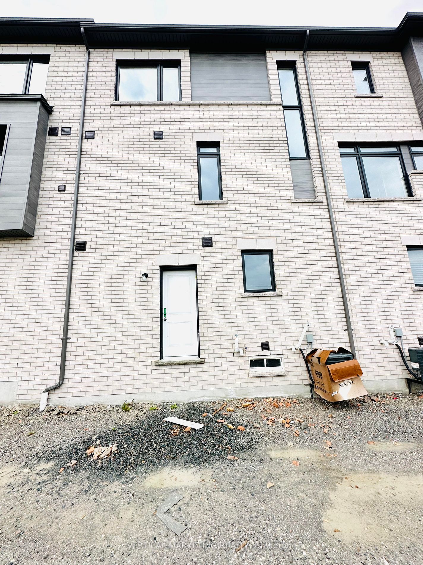3 Coppini Lane