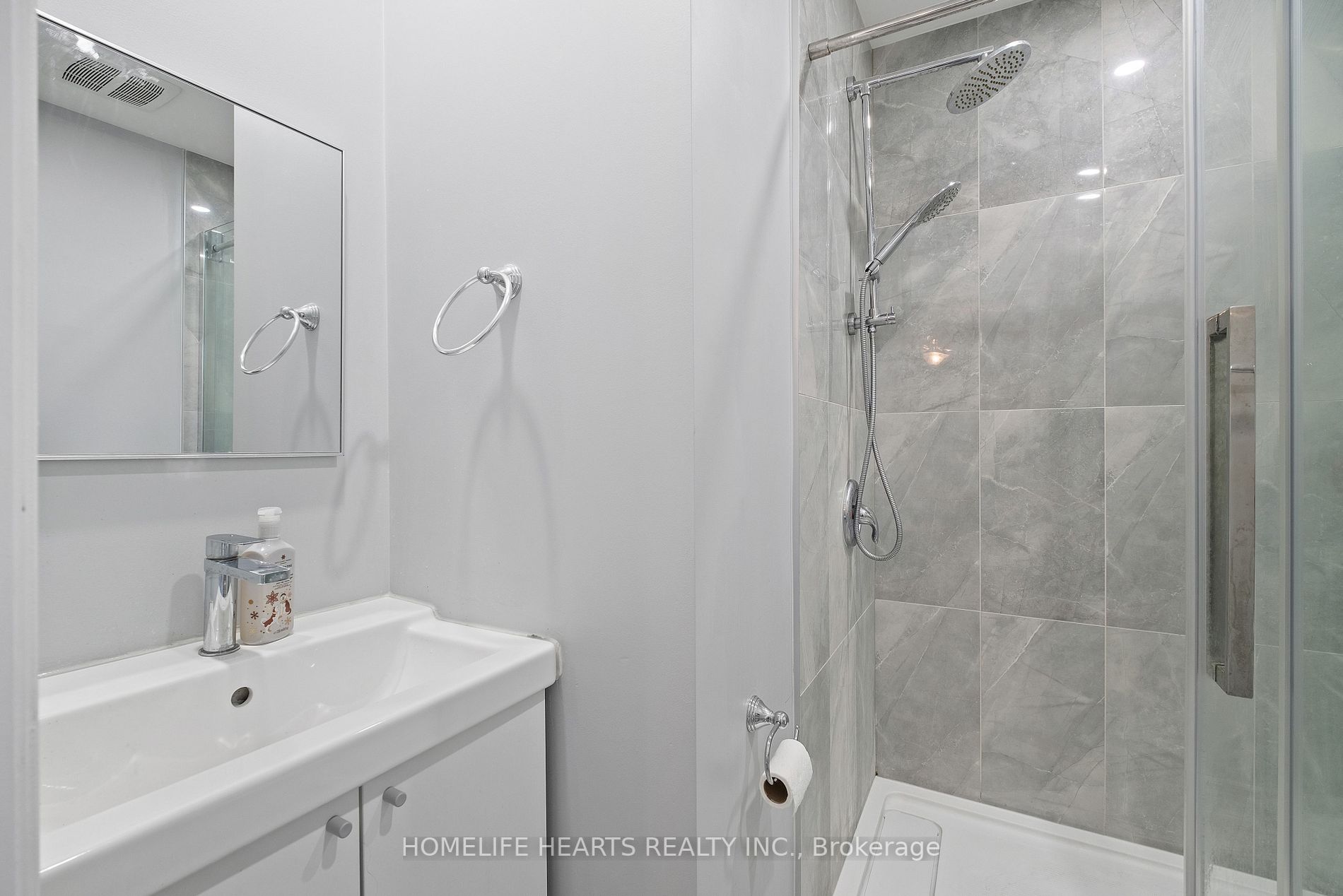 116 Deacon Lane, #20