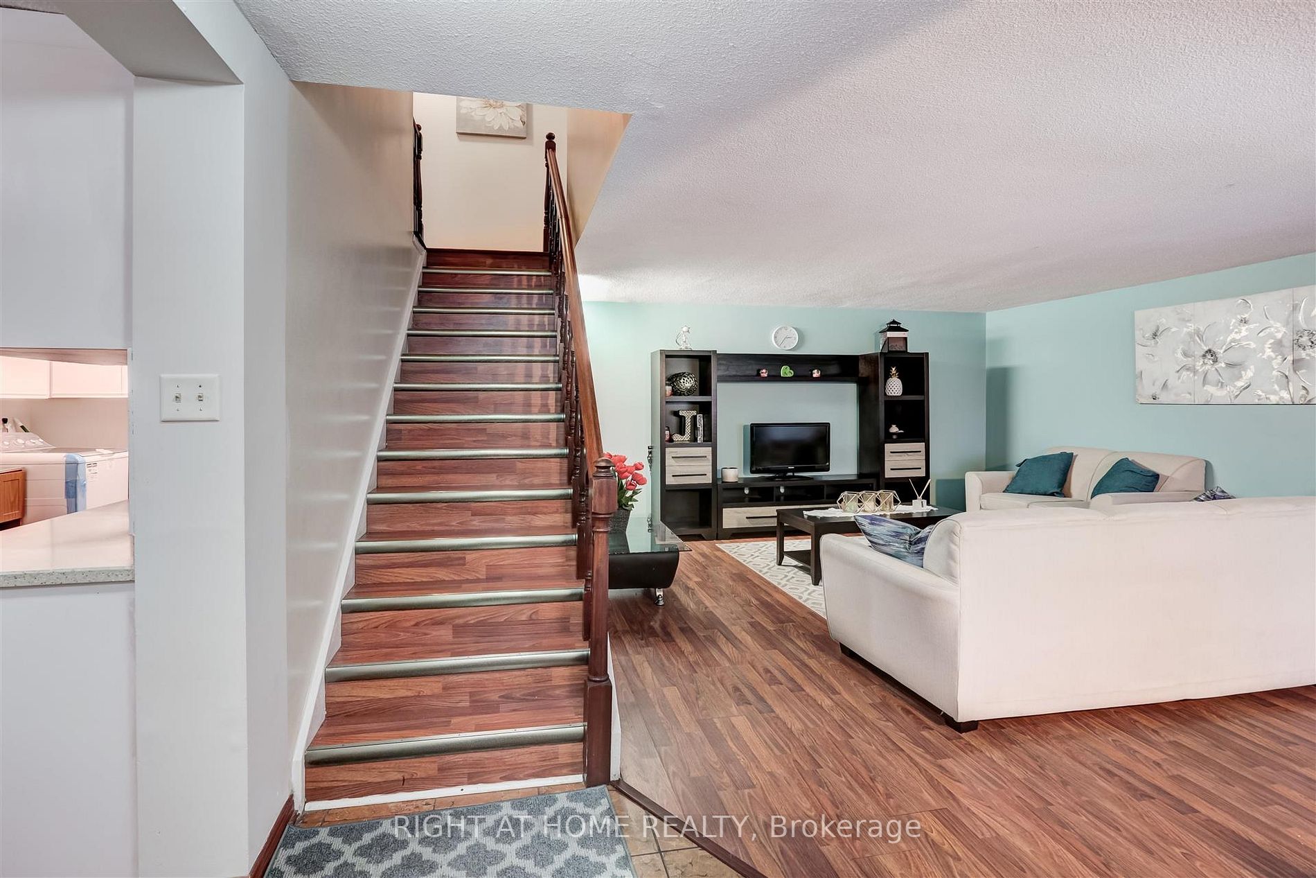 130 Ling Rd, #52