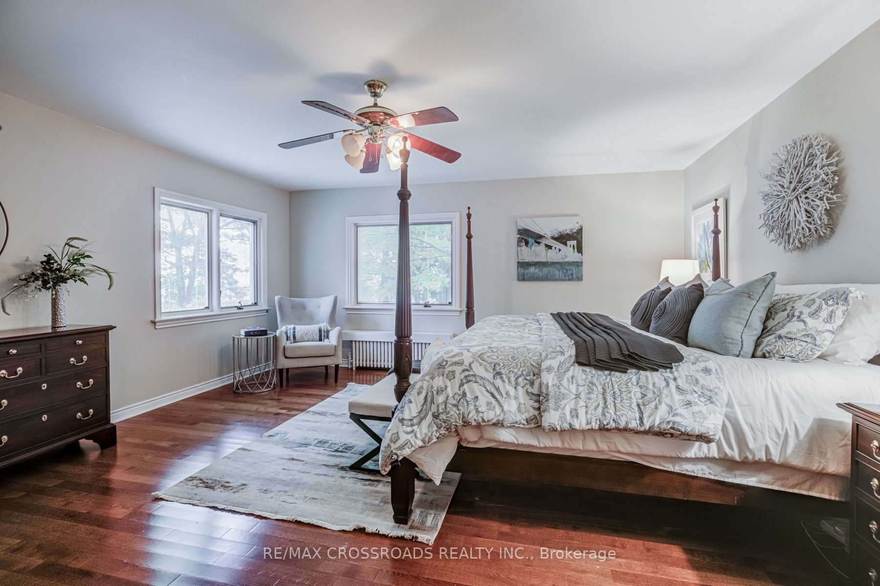 1 Crescentwood Rd
