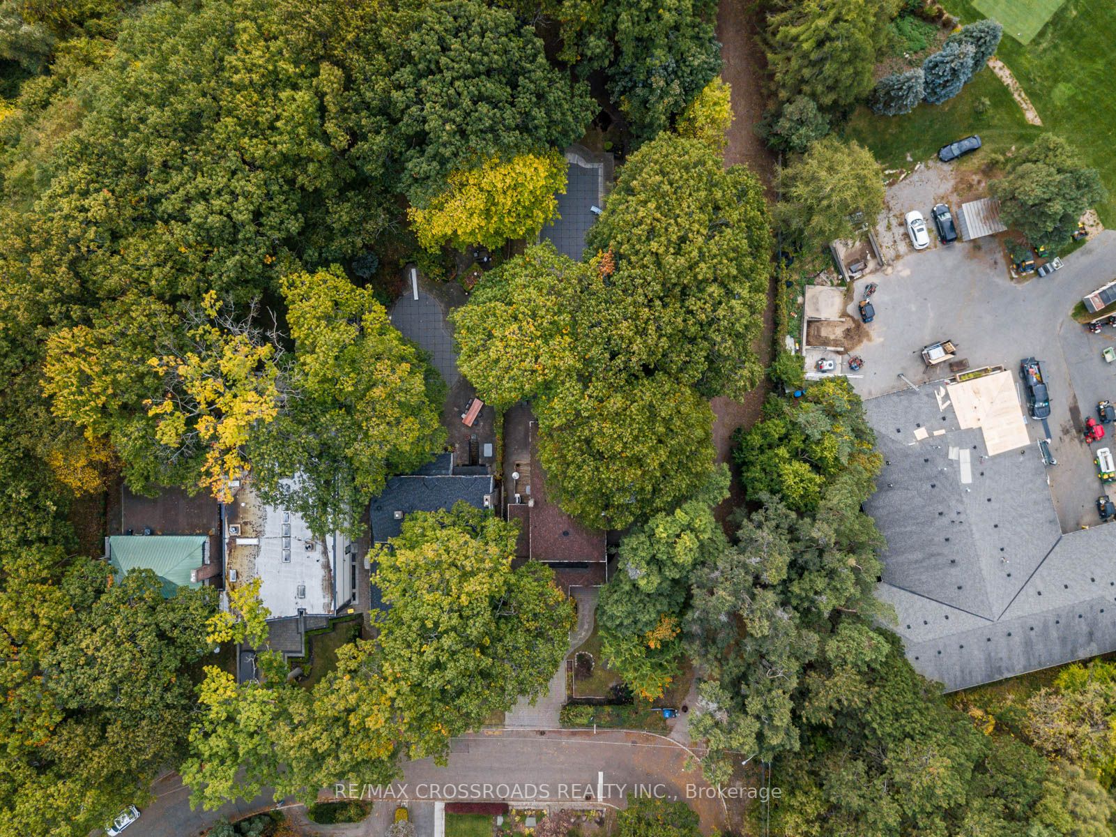 1 Crescentwood Rd