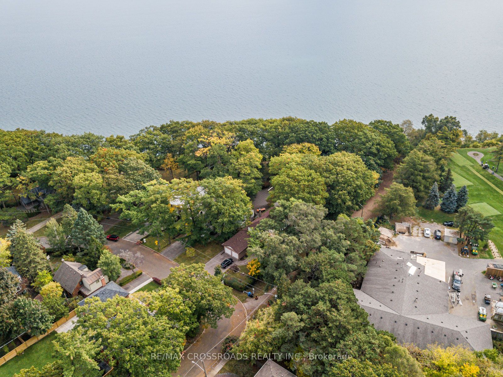 1 Crescentwood Rd
