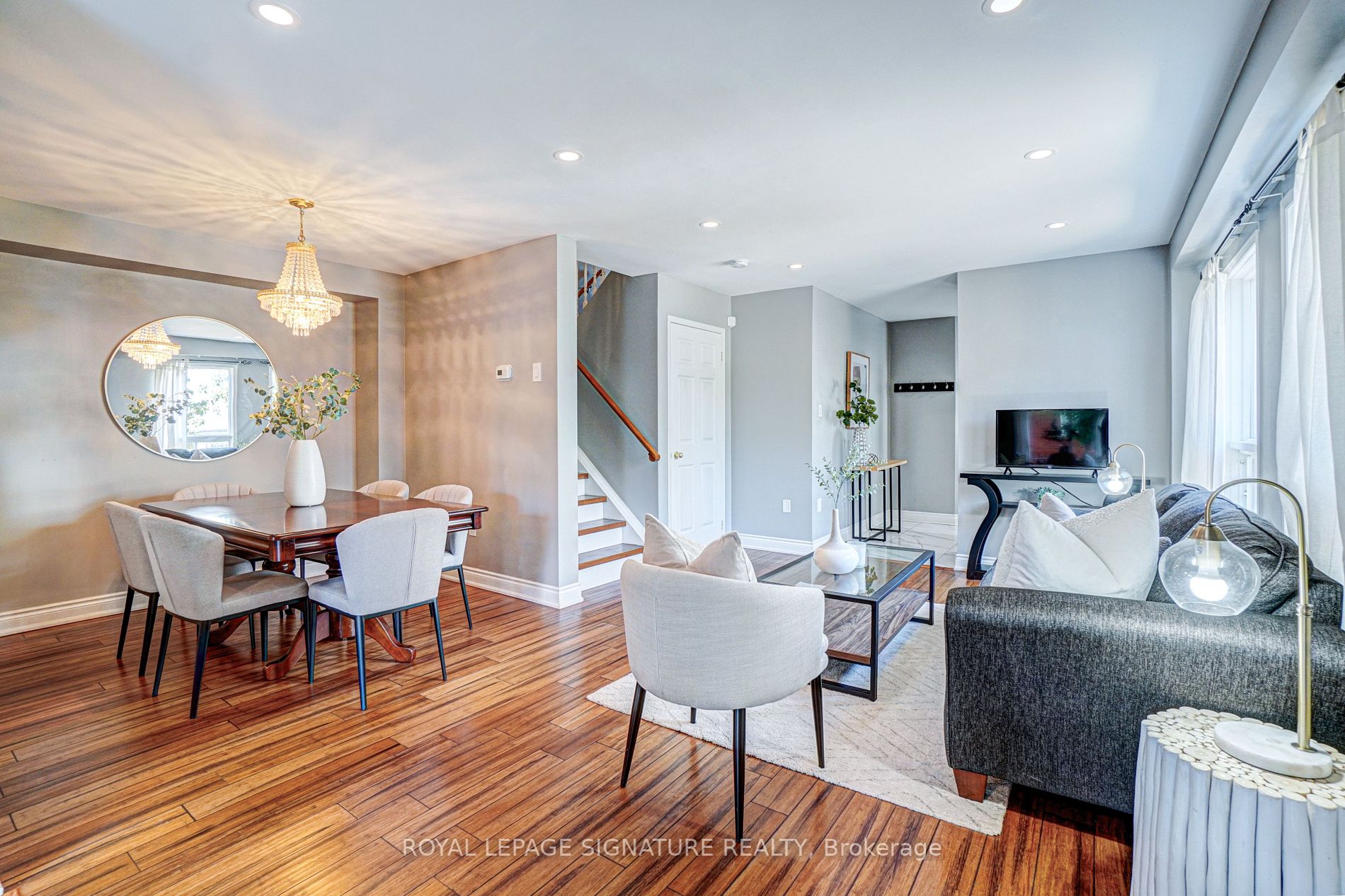 1995 Pine Grove Avenue, #29