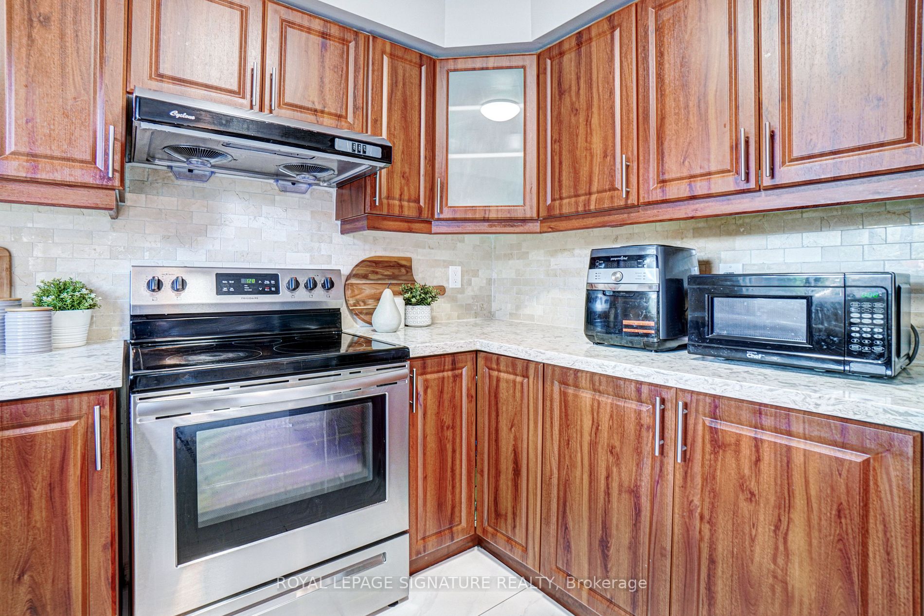 1995 Pine Grove Avenue, #29