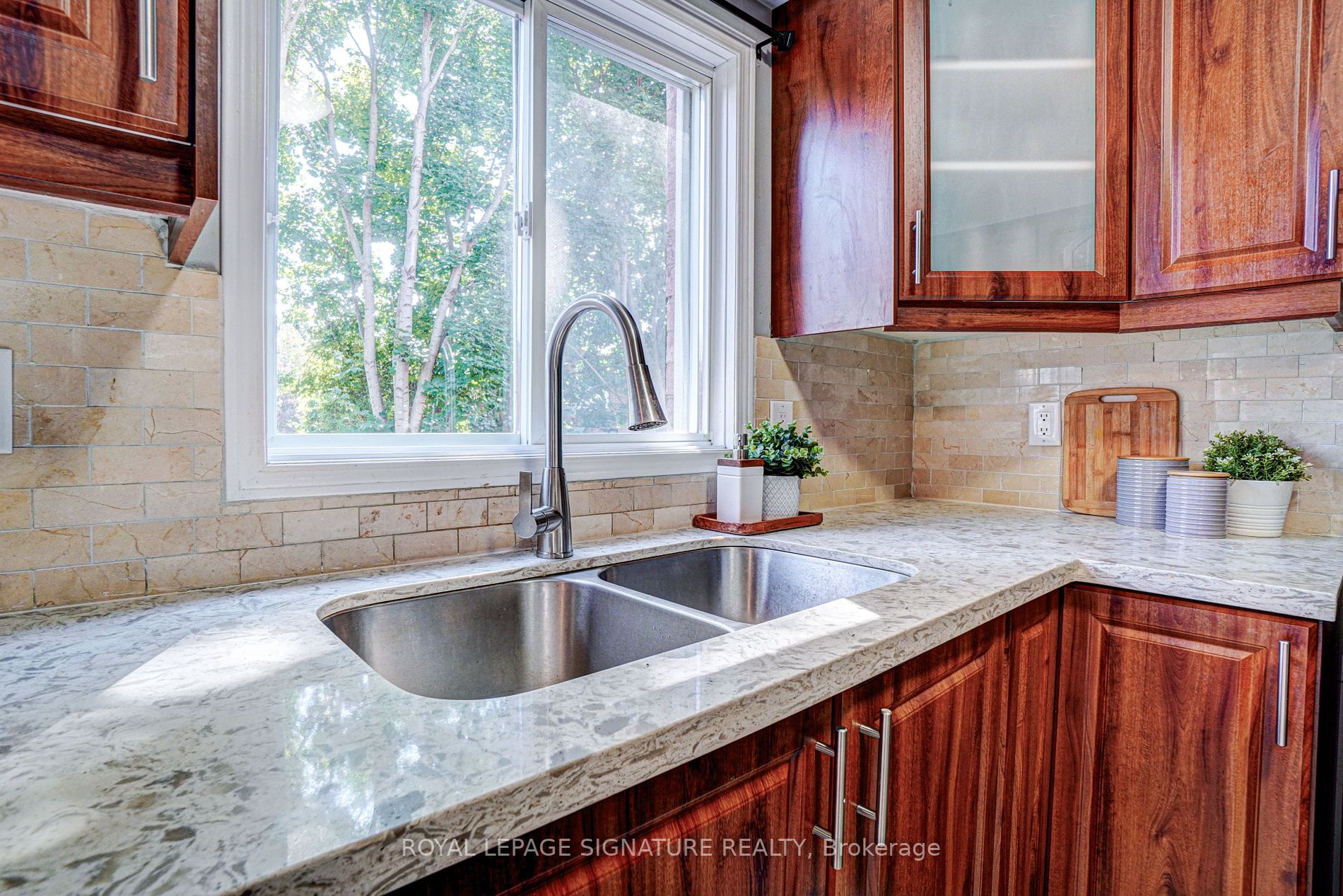 1995 Pine Grove Avenue, #29