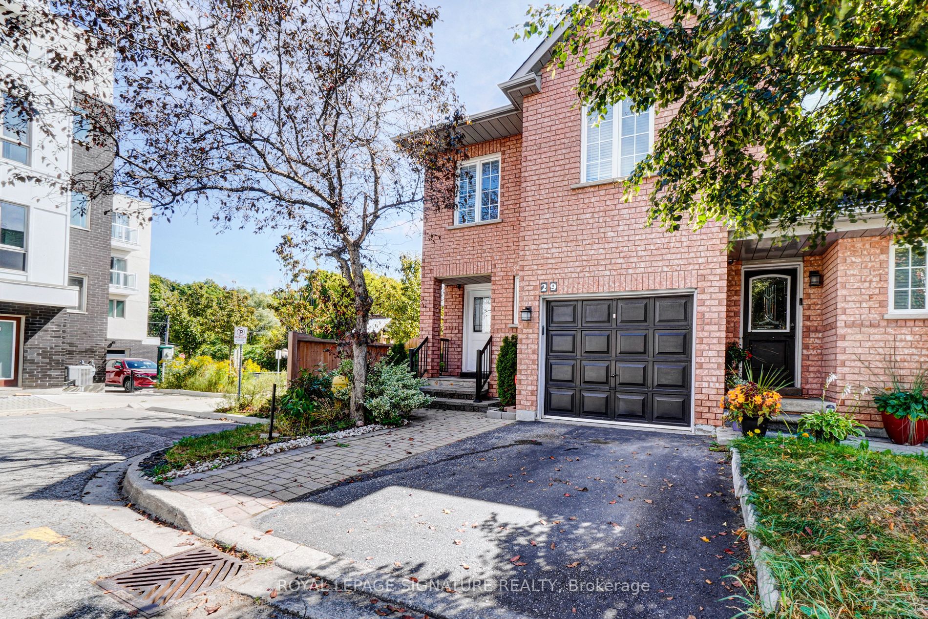 1995 Pine Grove Avenue, #29