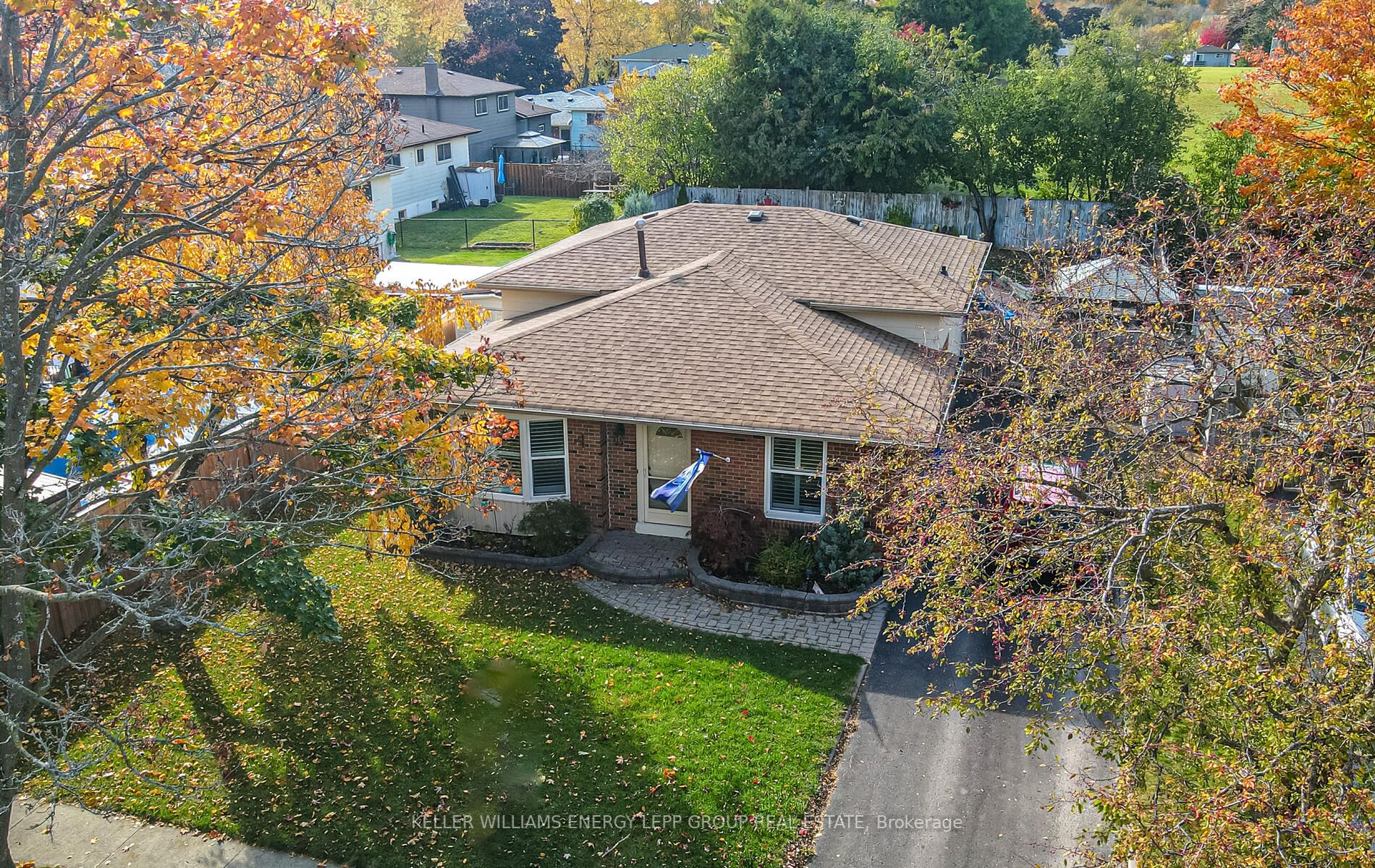 386 Rosedale Dr