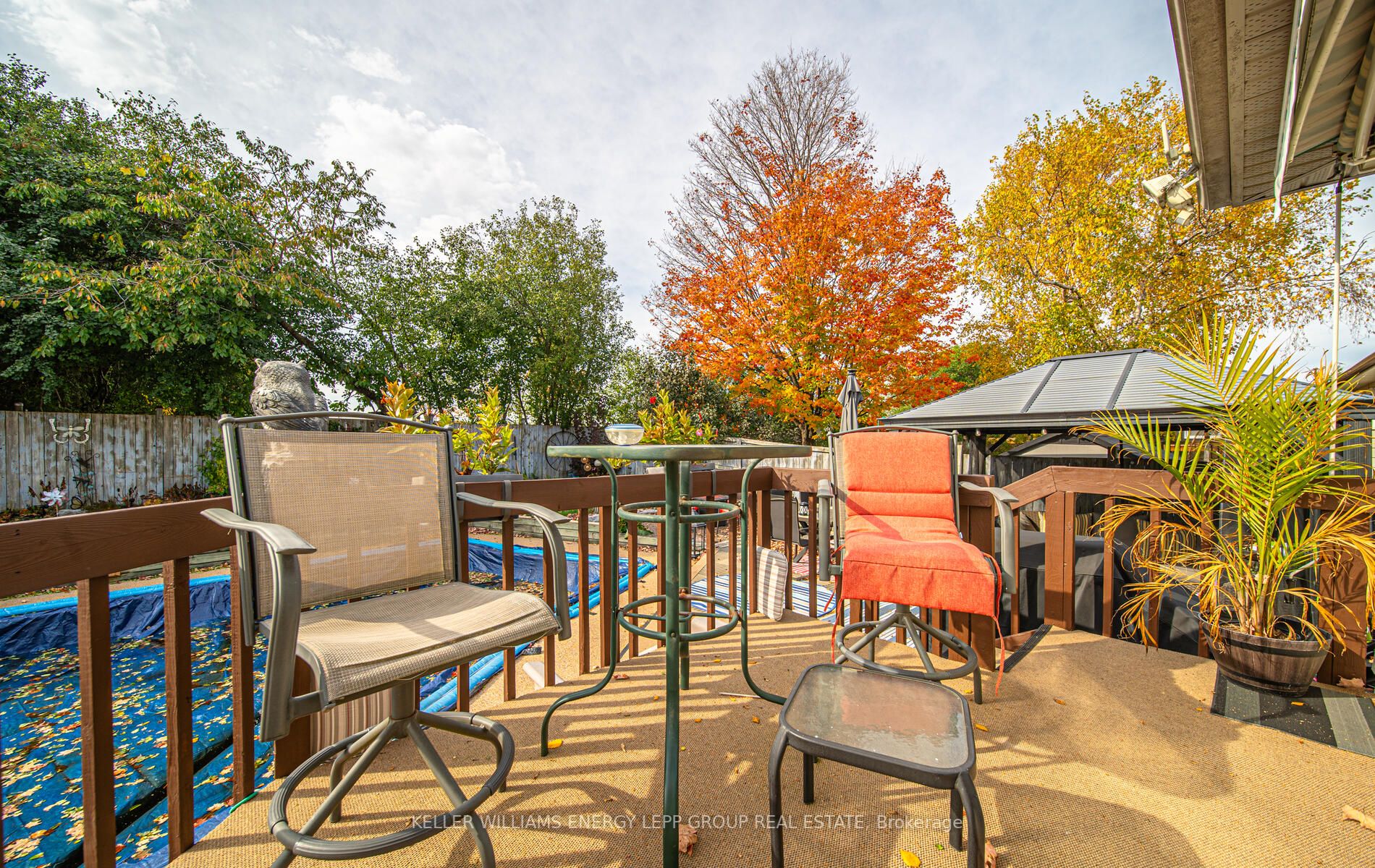 386 Rosedale Dr
