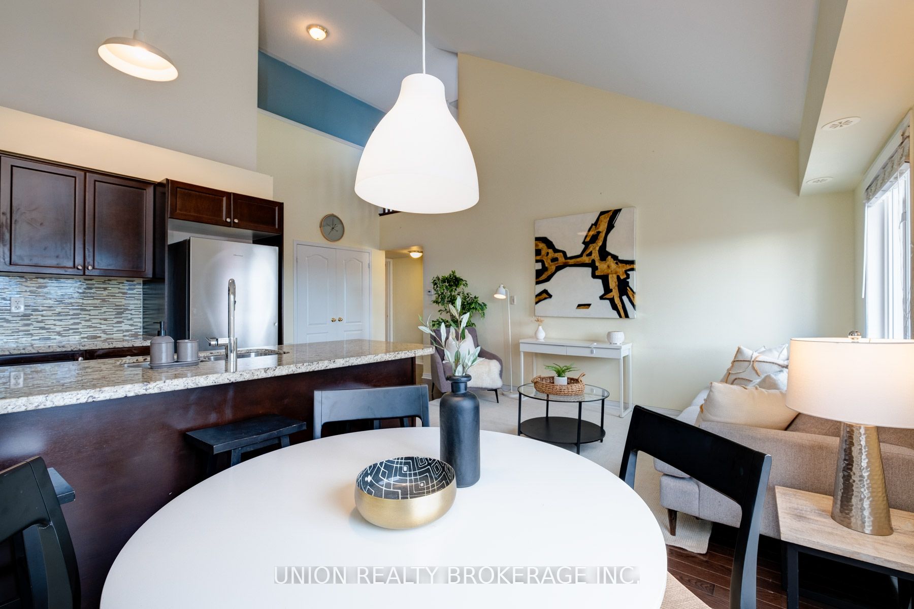 655D Warden Avenue, #72